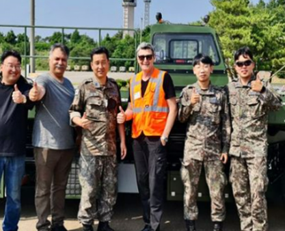 We delivered 2 ea KL18500 K-Loaders to Korean Air Force.
